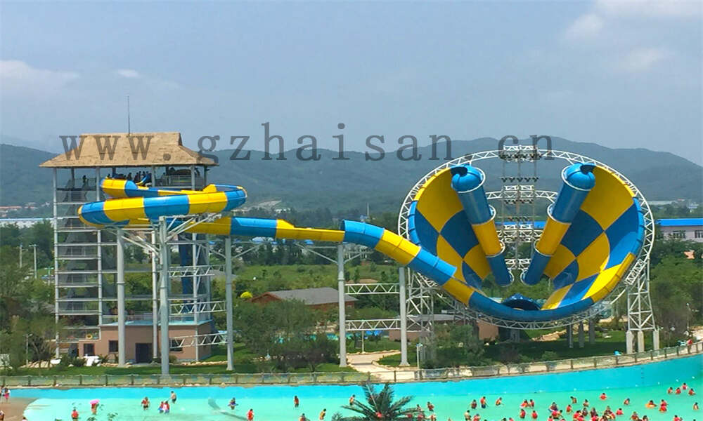 AI融合科技与欢乐：水上乐园设备的创新融合