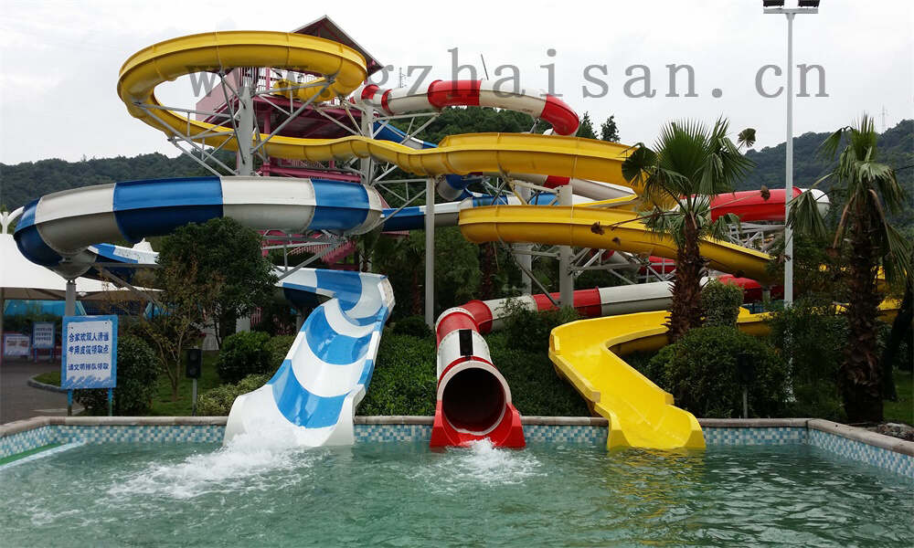 如何在水上乐园运营中实施安全教育？