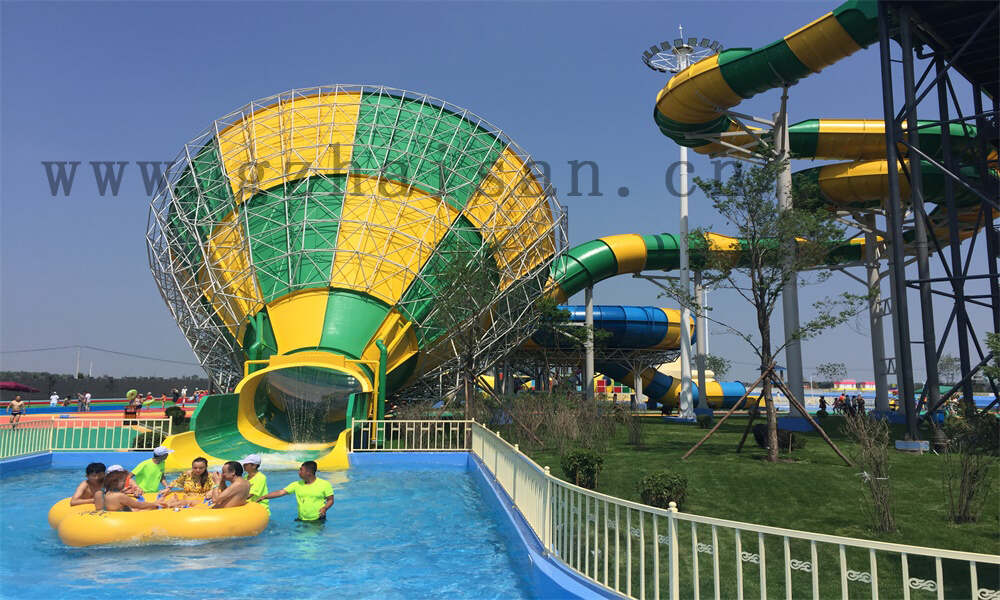 水上乐园建设中心：打造刺激与安全的娱