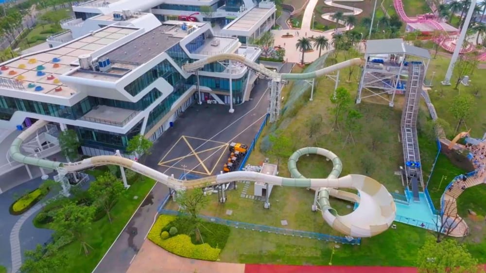 激流过山车｜当速度拥抱水花，掀起水上狂欢盛宴